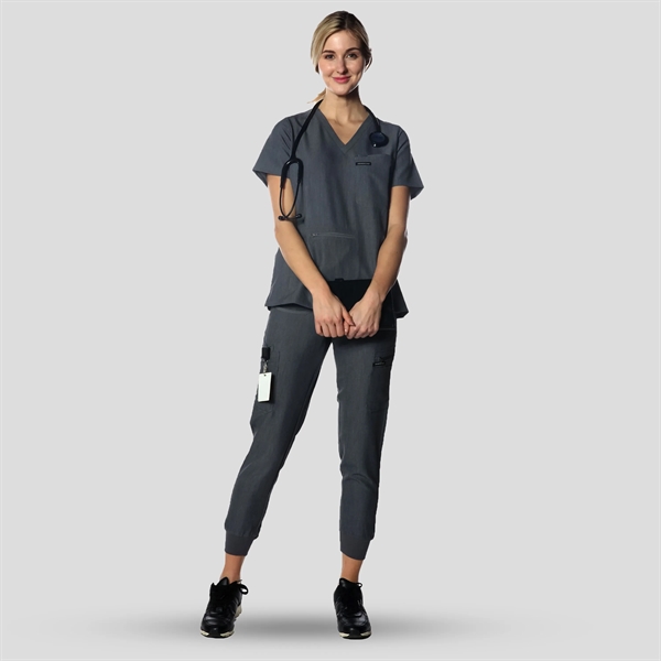 Cordoba 5-Pocket Scrub Top - Cordoba 5-Pocket Scrub Top - Image 13 of 35