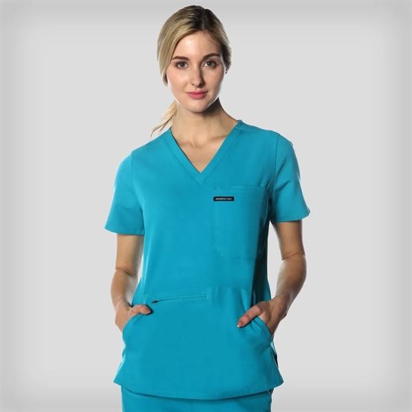 Cordoba 5-Pocket Scrub Top - Cordoba 5-Pocket Scrub Top - Image 18 of 35