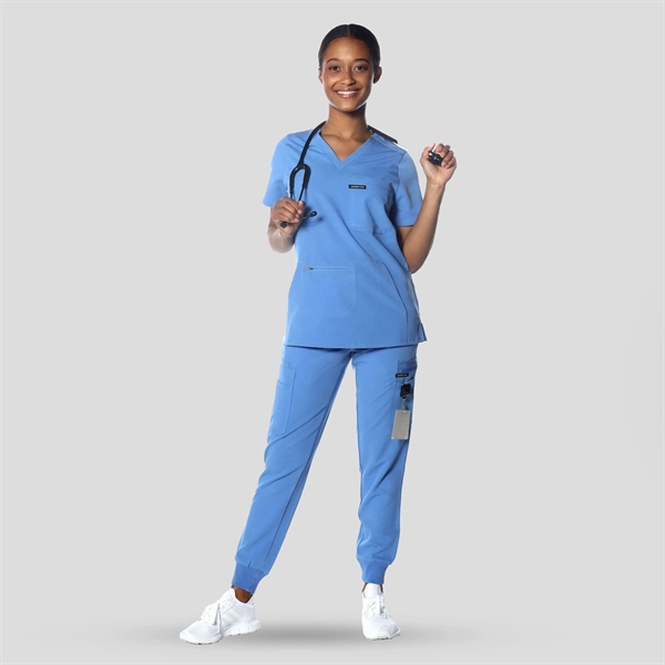 Cordoba 5-Pocket Scrub Top - Cordoba 5-Pocket Scrub Top - Image 31 of 35