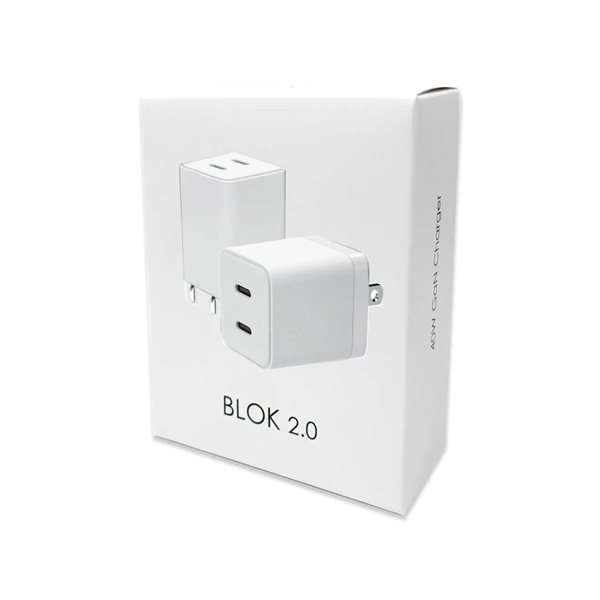Blok 2.0 - 40W Dual USB-C Charing Block Featuring Gan Tech - Blok 2.0 - 40W Dual USB-C Charing Block Featuring Gan Tech - Image 3 of 3