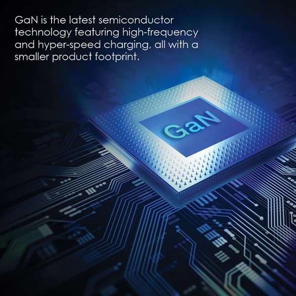 Blok 2.0 - 40W Dual USB-C Charing Block Featuring Gan Tech - Blok 2.0 - 40W Dual USB-C Charing Block Featuring Gan Tech - Image 1 of 3