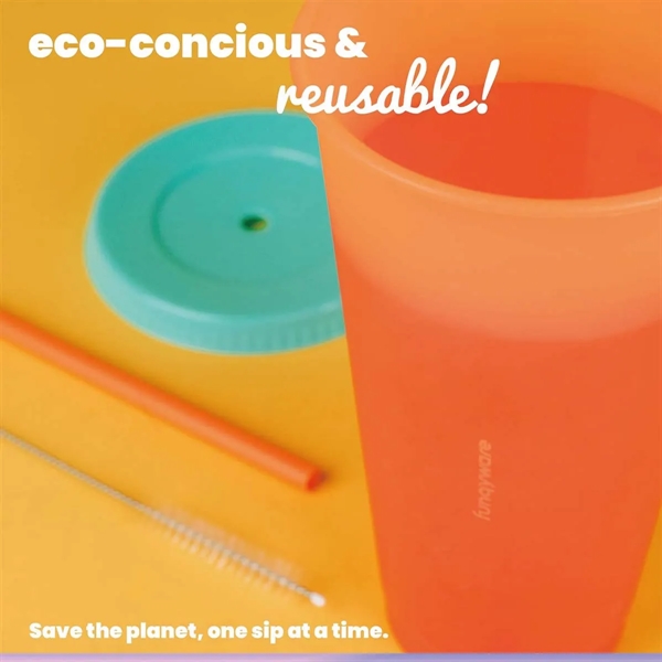 24oz Plastic Color Changing Tumbler with Lids and Straws - 24oz Plastic Color Changing Tumbler with Lids and Straws - Image 4 of 4