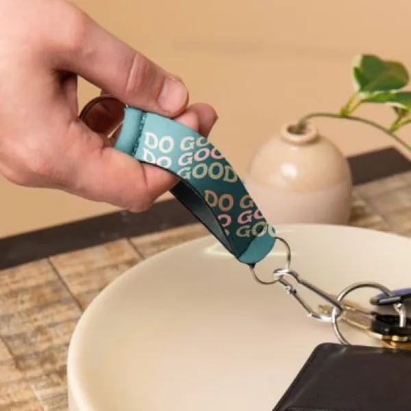 KEY HOLDER WITH CARABINER - OYTEX - KEY HOLDER WITH CARABINER - OYTEX - Image 0 of 0