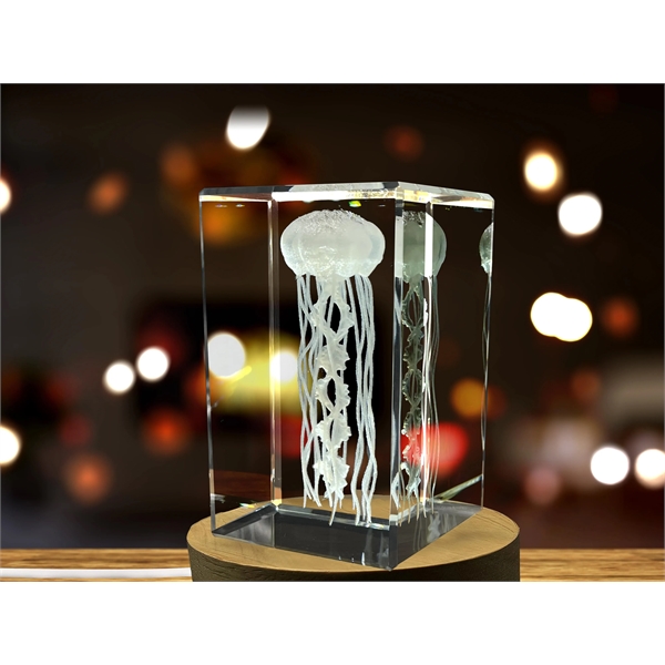 Jellyfish 3D Engraved Crystal Novelty Decor - Jellyfish 3D Engraved Crystal Novelty Decor - Image 3 of 6