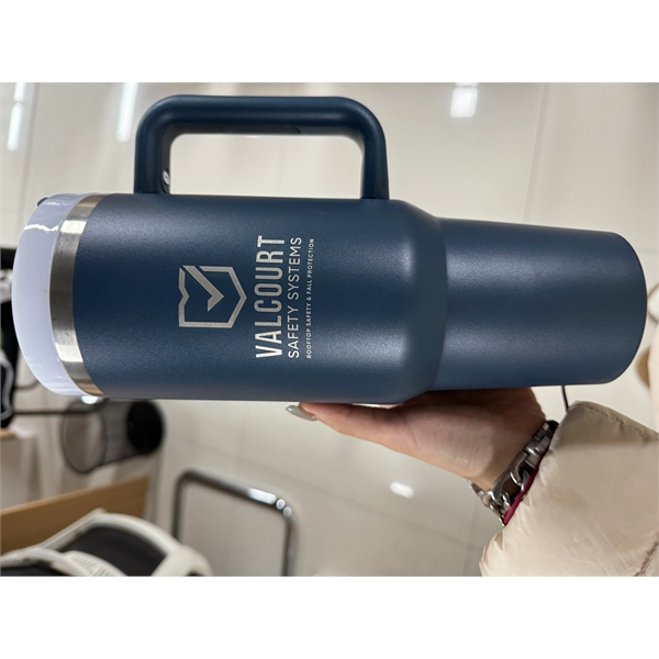 2023 40oz stainless insulated handle tumbler 2.0 - 2023 40oz stainless insulated handle tumbler 2.0 - Image 8 of 12