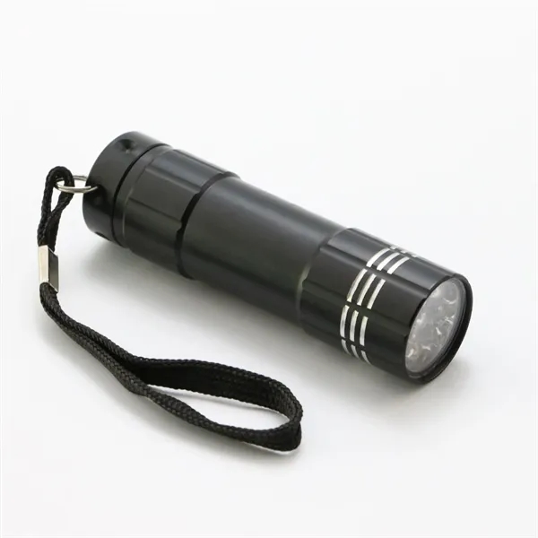 9 LED Aluminum Flashlight - 9 LED Aluminum Flashlight - Image 3 of 4