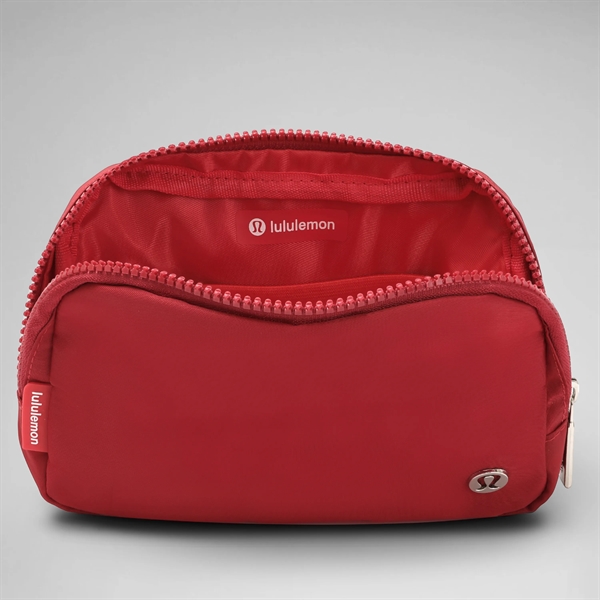 Lululemon Everywhere Belt Bag 1L - Lululemon Everywhere Belt Bag 1L - Image 9 of 40
