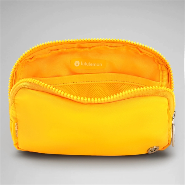 Lululemon Everywhere Belt Bag 1L - Lululemon Everywhere Belt Bag 1L - Image 15 of 40