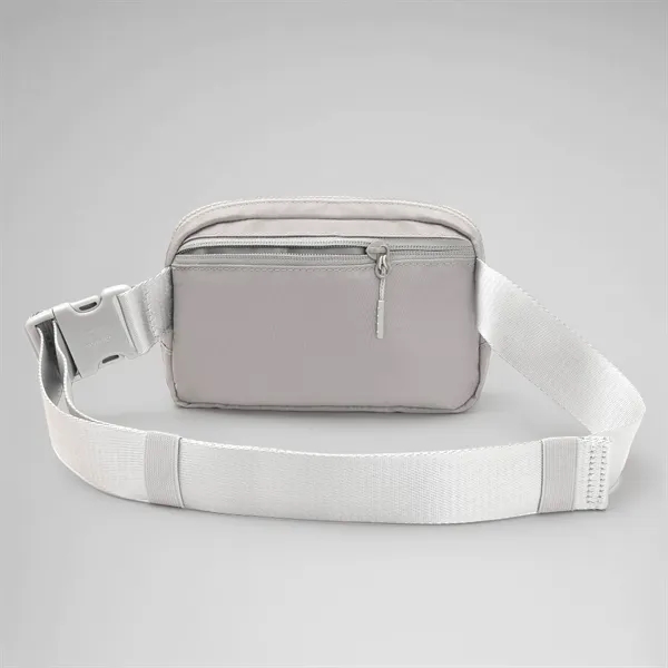 Lululemon Everywhere Belt Bag 1L - Lululemon Everywhere Belt Bag 1L - Image 19 of 40