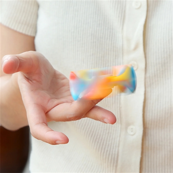 Silicone Fidget Spinners Toy With Suction Cup - Silicone Fidget Spinners Toy With Suction Cup - Image 6 of 10