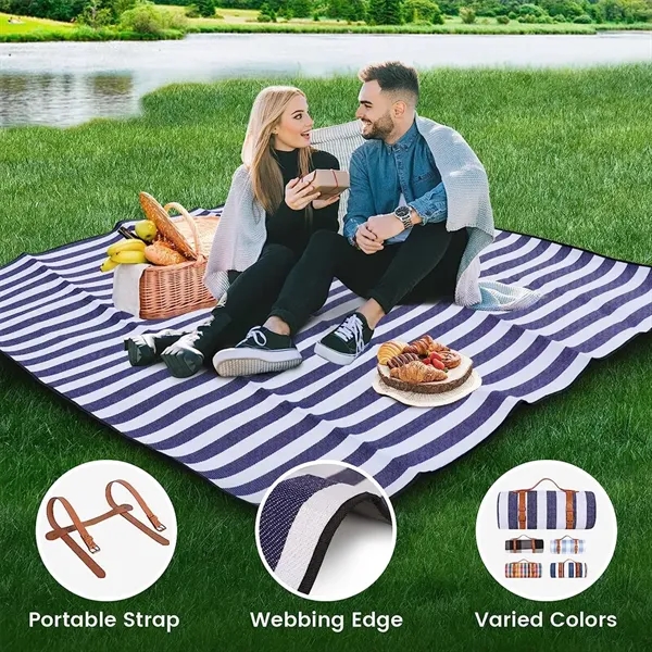 Foldable Waterproof Picnic Blanket - Foldable Waterproof Picnic Blanket - Image 1 of 5