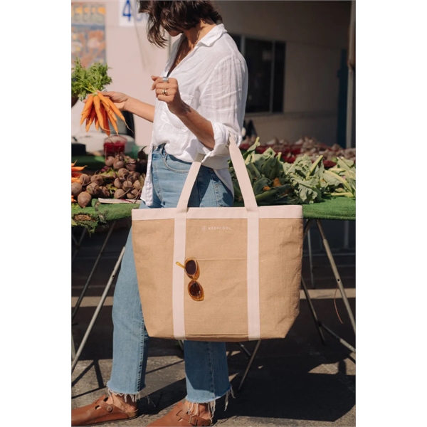 KEEPCOOL® Nairobi Jute Shopper Cooler - KEEPCOOL® Nairobi Jute Shopper Cooler - Image 6 of 7