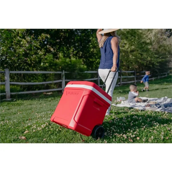 Igloo® Profile II 28 Qt Roller Cooler - Igloo® Profile II 28 Qt Roller Cooler - Image 31 of 31