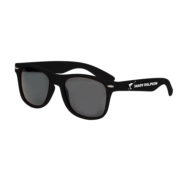 Sleek and Smooth Sunglasses (1 Color) - Sleek and Smooth Sunglasses (1 Color) - Image 7 of 9