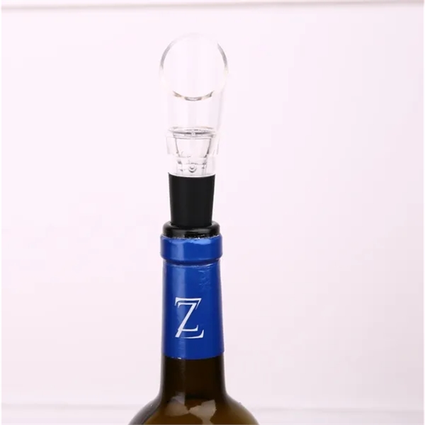 Sleek Wine Aerator - Sleek Wine Aerator - Image 1 of 2