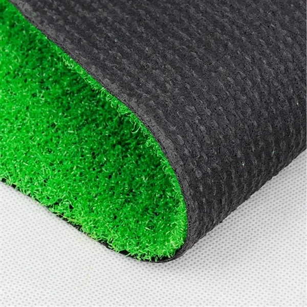 Indoor Golf Putting Green Mat - Indoor Golf Putting Green Mat - Image 4 of 4