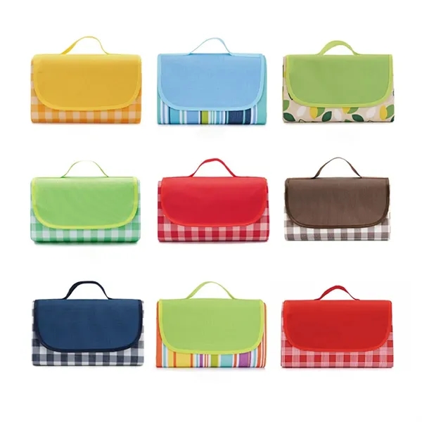 Portable Foldable Waterproof Picnic Blanket - Portable Foldable Waterproof Picnic Blanket - Image 1 of 9