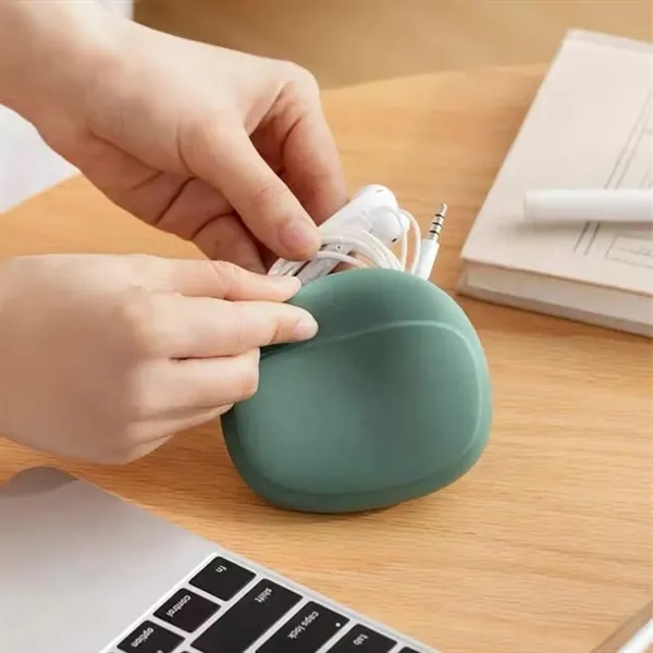 Silicone Headphone Organizer - Silicone Headphone Organizer - Image 3 of 4