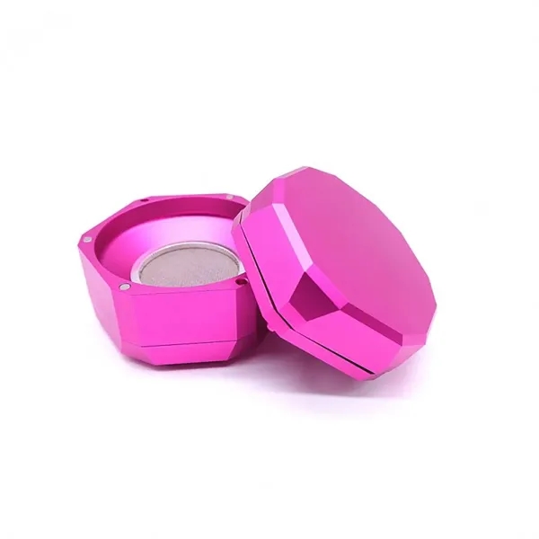 Portable spice and herb grinder with pollen trap - Portable spice and herb grinder with pollen trap - Image 2 of 3