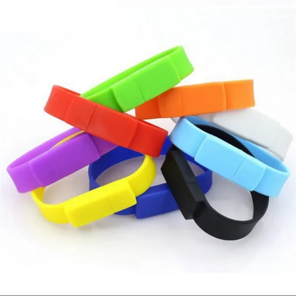 32Gb Silicone Wrist With Usb Drive - 32Gb Silicone Wrist With Usb Drive - Image 2 of 3