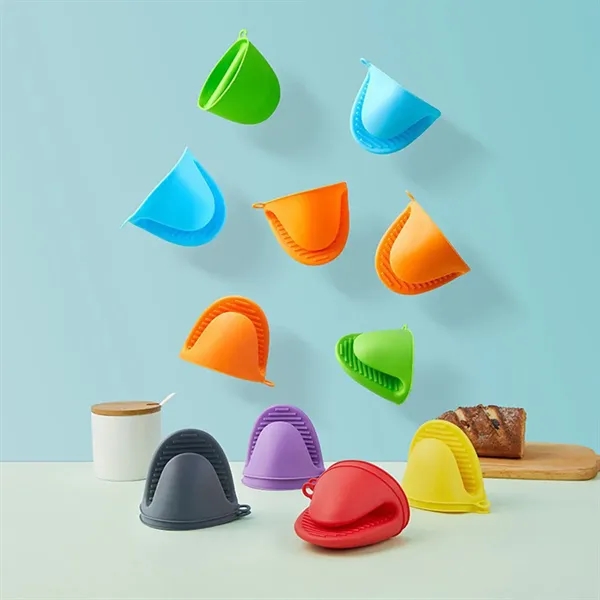 Silicone Grip for Cooking & Baking - Silicone Grip for Cooking & Baking - Image 3 of 4