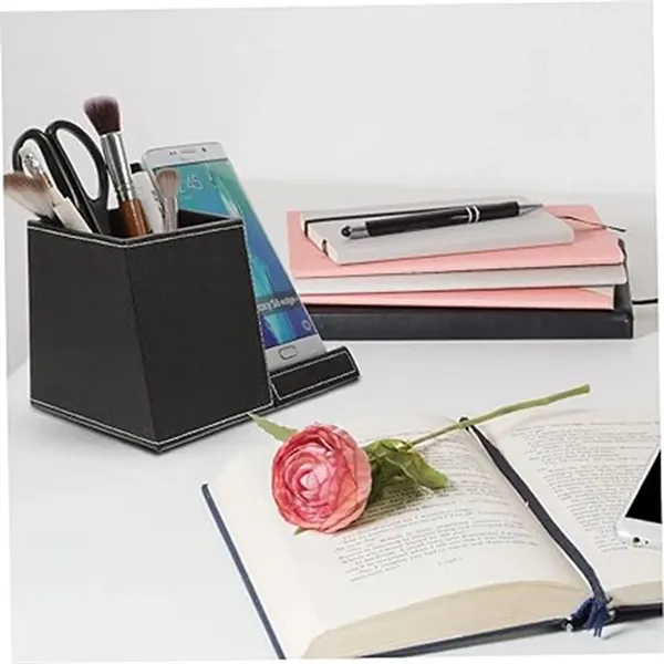 Pen Holder With Wireless Charging - Pen Holder With Wireless Charging - Image 2 of 4