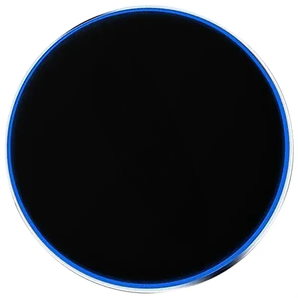 10W Fast Wireless Qi Universal Charging Pad - 10W Fast Wireless Qi Universal Charging Pad - Image 2 of 5