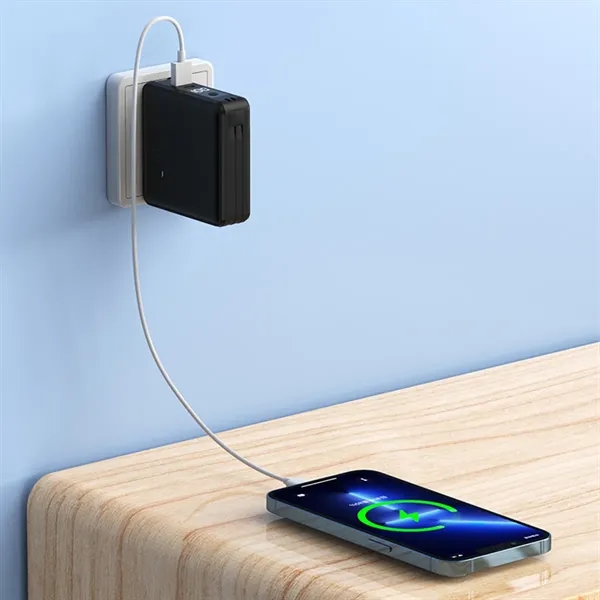 Magnetic Wireless Power Bank With Built-In Plug - Magnetic Wireless Power Bank With Built-In Plug - Image 4 of 4