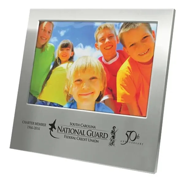 Photo Frame - 5" x 7" Aluminum Picture Frame - Photo Frame - 5" x 7" Aluminum Picture Frame - Image 0 of 0