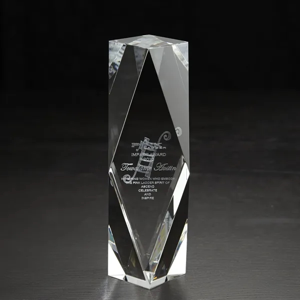 Medium Chairmans 3D Crystal Award - Medium Chairmans 3D Crystal Award - Image 1 of 1