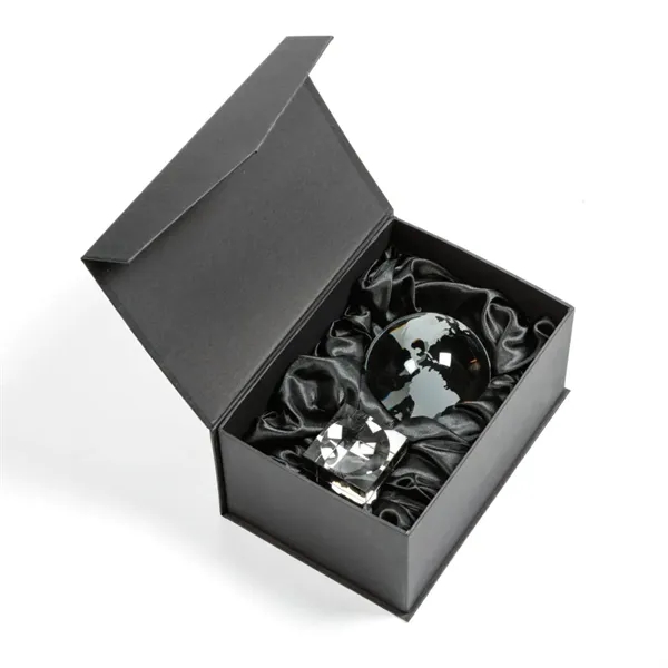 Globe on Cube 3D Award