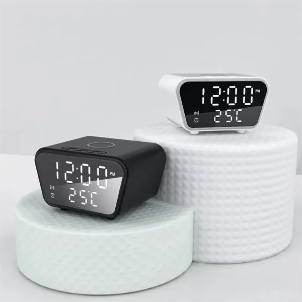 Multifunctional Wireless Charger - Multifunctional Wireless Charger - Image 4 of 5