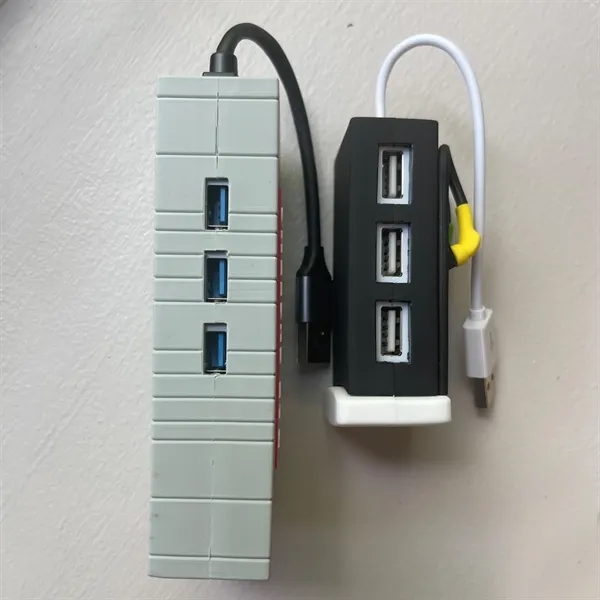 Custom PVC Molded 3 Port USB 3.0 Hub - Custom PVC Molded 3 Port USB 3.0 Hub - Image 5 of 5