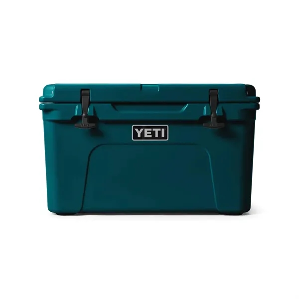 45 QT YETI® Tundra Hard Cooler Ice Chest (25.6" x 15.5") - 45 QT YETI® Tundra Hard Cooler Ice Chest (25.6" x 15.5") - Image 9 of 12