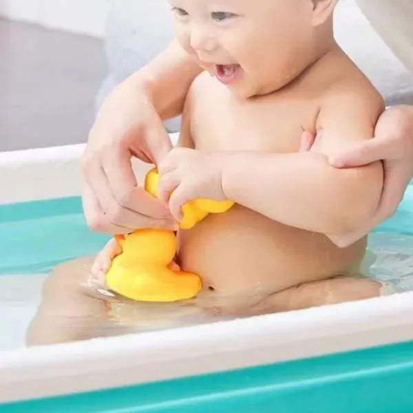 Mini Squeeze Sound Duck Toy - Mini Squeeze Sound Duck Toy - Image 4 of 4