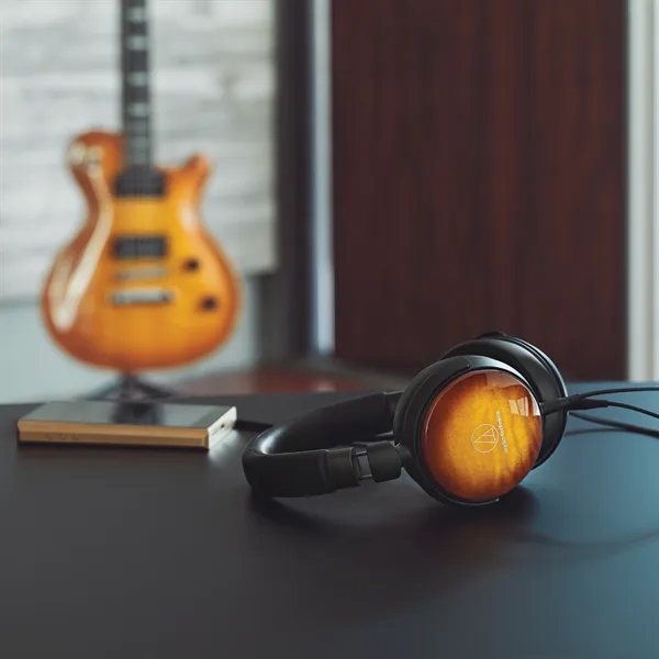 Hi-Res Over-Ear Headphones - Flame Maple - Hi-Res Over-Ear Headphones - Flame Maple - Image 6 of 8