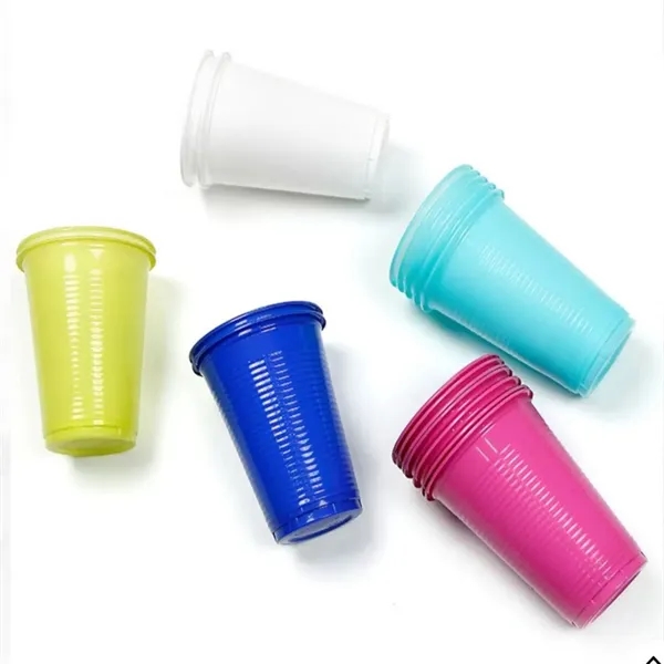 Assorted Disposable Plastic Cups - Assorted Disposable Plastic Cups - Image 3 of 4