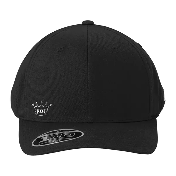 TravisMathew FOMO Solid Cap - TravisMathew FOMO Solid Cap - Image 0 of 6
