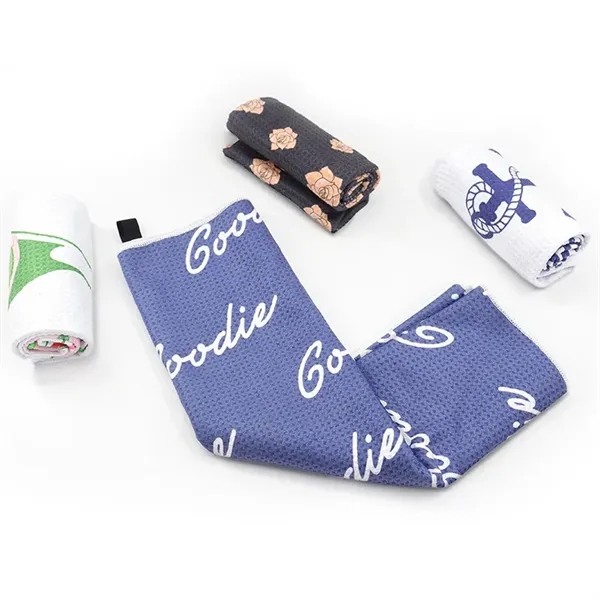 Sports Microfiber Waffle Pattern Golf Towel w/Carabiner Hook - Sports Microfiber Waffle Pattern Golf Towel w/Carabiner Hook - Image 1 of 3