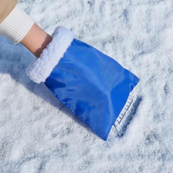 Car Window Ice Scraper With Gloves - Car Window Ice Scraper With Gloves - Image 2 of 4