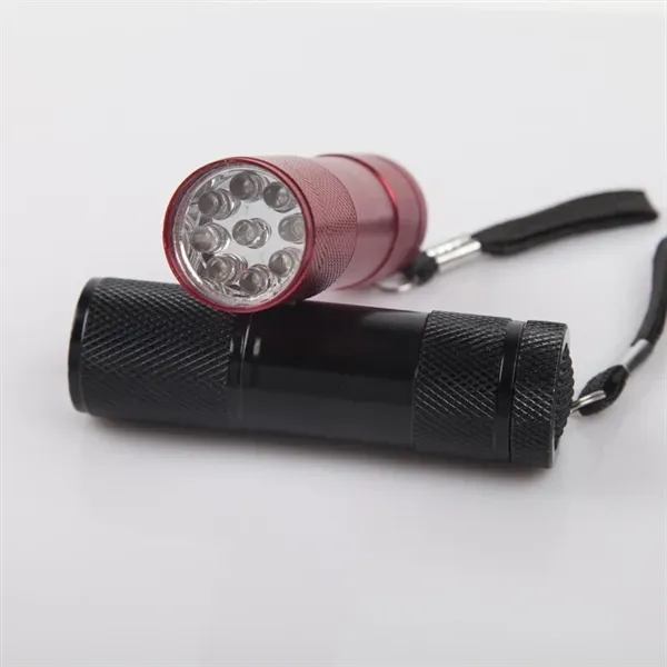 9 LED Flashlight - 9 LED Flashlight - Image 3 of 7