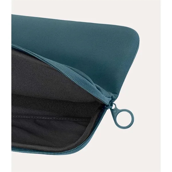 TUCANO® Italy Recycled Anti-Slip Business 14" Laptop Sleeve - TUCANO® Italy Recycled Anti-Slip Business 14" Laptop Sleeve - Image 6 of 9