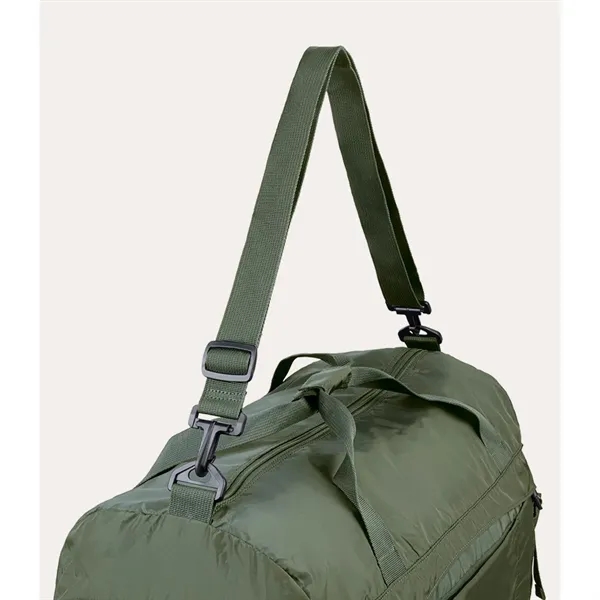 TUCANO® Italy Recycled Exclusive Foldable Duffel Bag - TUCANO® Italy Recycled Exclusive Foldable Duffel Bag - Image 3 of 8