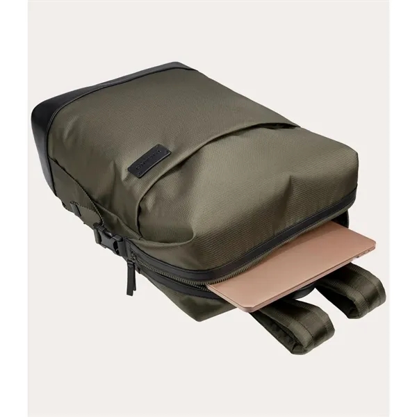 TUCANO® - Italy MODO PREMIUM Recycled Business Backpack - TUCANO® - Italy MODO PREMIUM Recycled Business Backpack - Image 10 of 12