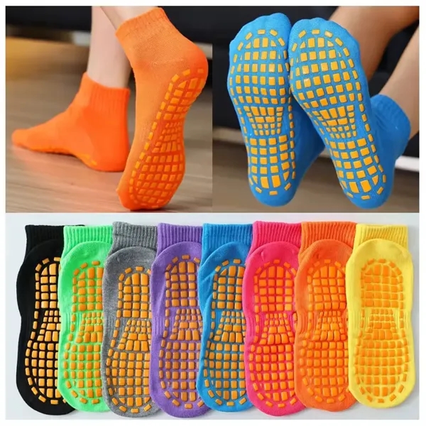 Anti-Skid Yoga Pilate Grip Socks - Anti-Skid Yoga Pilate Grip Socks - Image 1 of 2