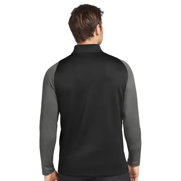 Nike Dri-FIT Stretch 1/2-Zip Cover-Up - Nike Dri-FIT Stretch 1/2-Zip Cover-Up - Image 18 of 23