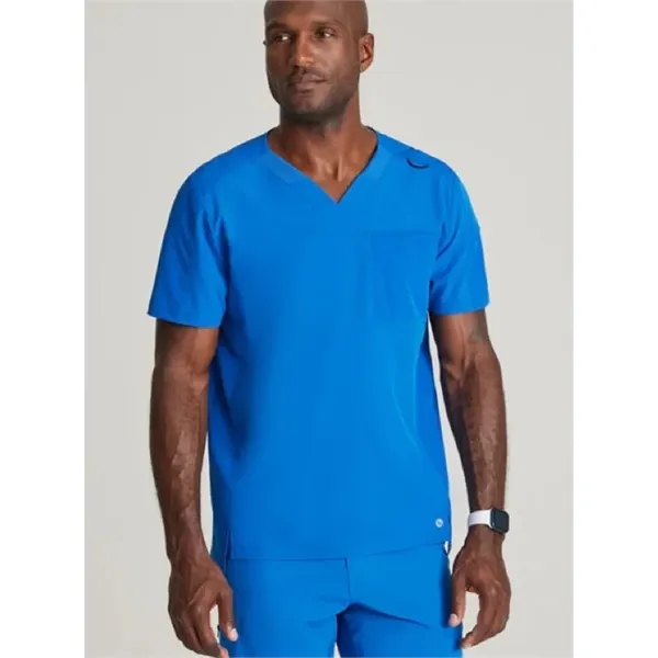 Barco® One Men's 2 Pocket Ribbed V-Neck Top - Barco® One Men's 2 Pocket Ribbed V-Neck Top - Image 5 of 13