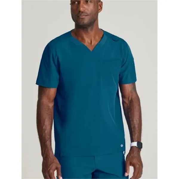 Barco® One Men's 2 Pocket Ribbed V-Neck Top - Barco® One Men's 2 Pocket Ribbed V-Neck Top - Image 8 of 13
