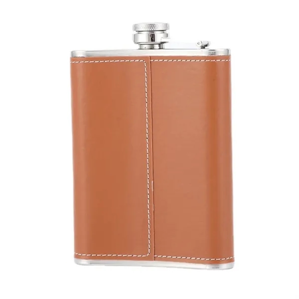 8 Oz Stainless Steel Hip Flask with Funnel - 8 Oz Stainless Steel Hip Flask with Funnel - Image 5 of 6