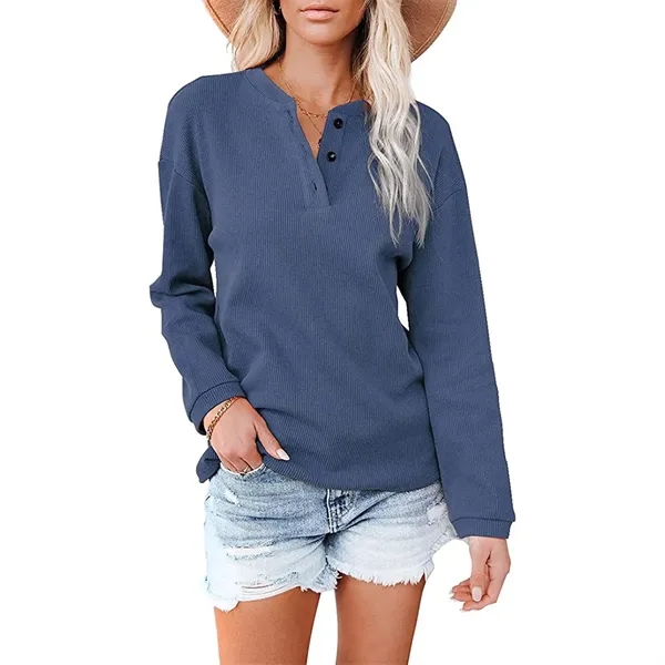 V-neck solid color long sleeve T-shirt - V-neck solid color long sleeve T-shirt - Image 2 of 7